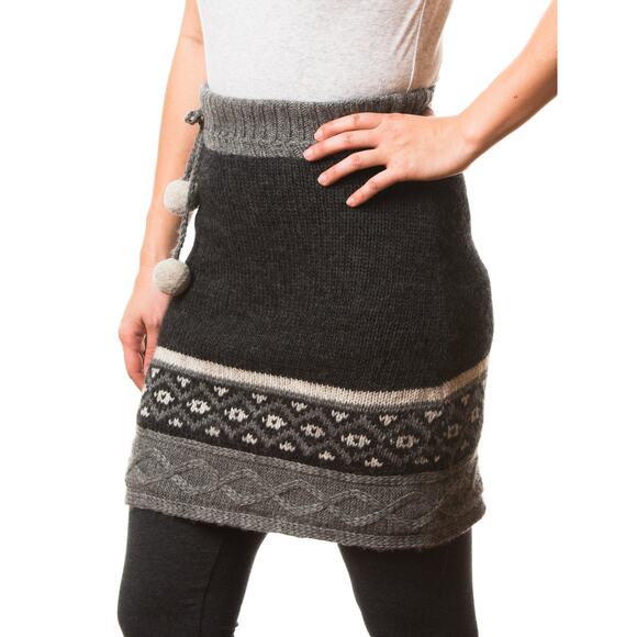 Everest Charcoal Gray Nordic Fair Isle Wool Pom Pom Knit Mini Skirt womens s m - Picture 1 of 13